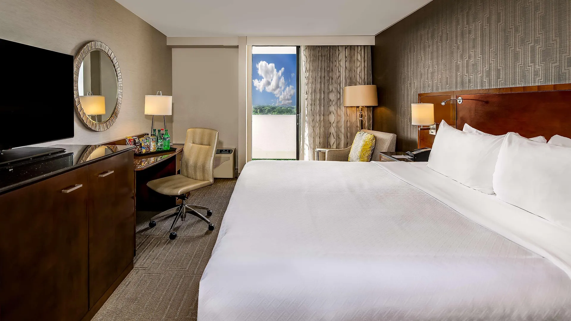 Hotel Sonesta Charlotte Lower South End