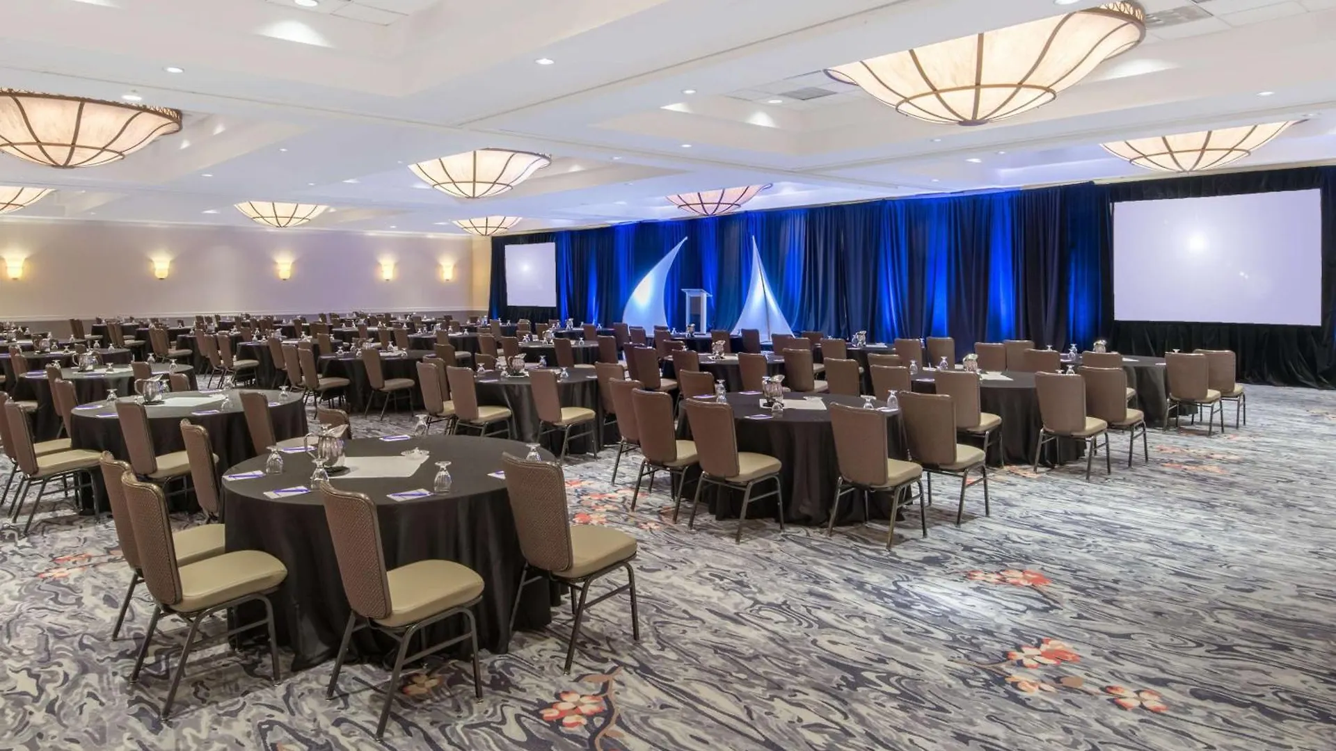Hotel Sonesta Charlotte Lower South End