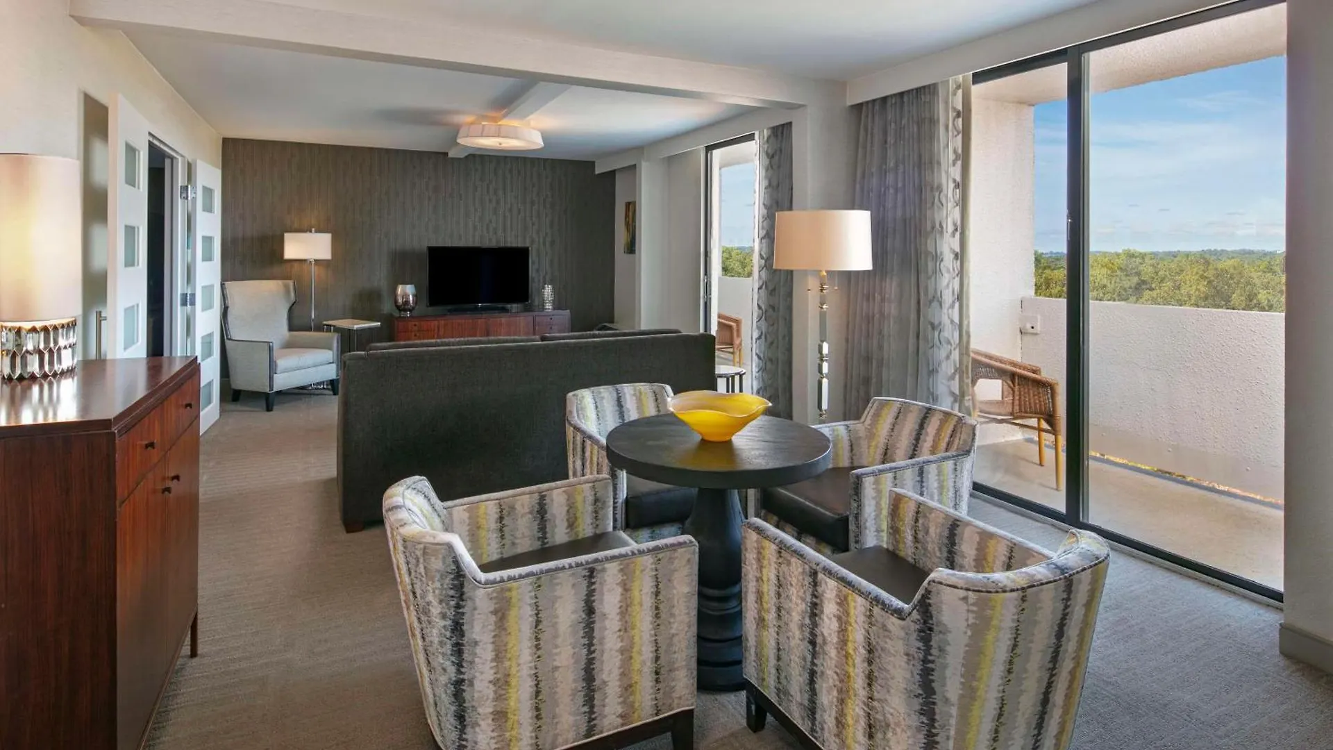Hotel Sonesta Charlotte Lower South End