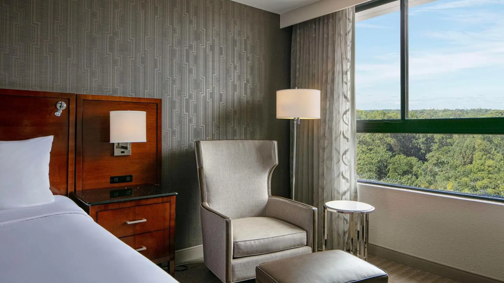 Hotel Sonesta Charlotte Lower South End