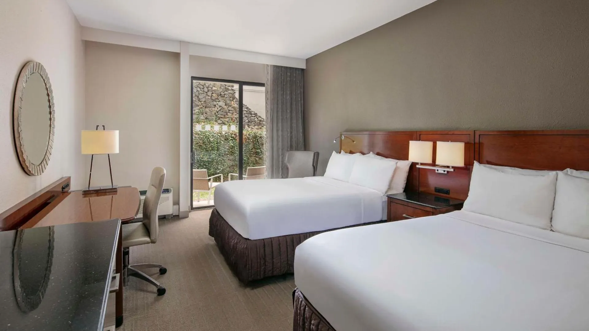 Sonesta Charlotte Lower South End 4*,  United States